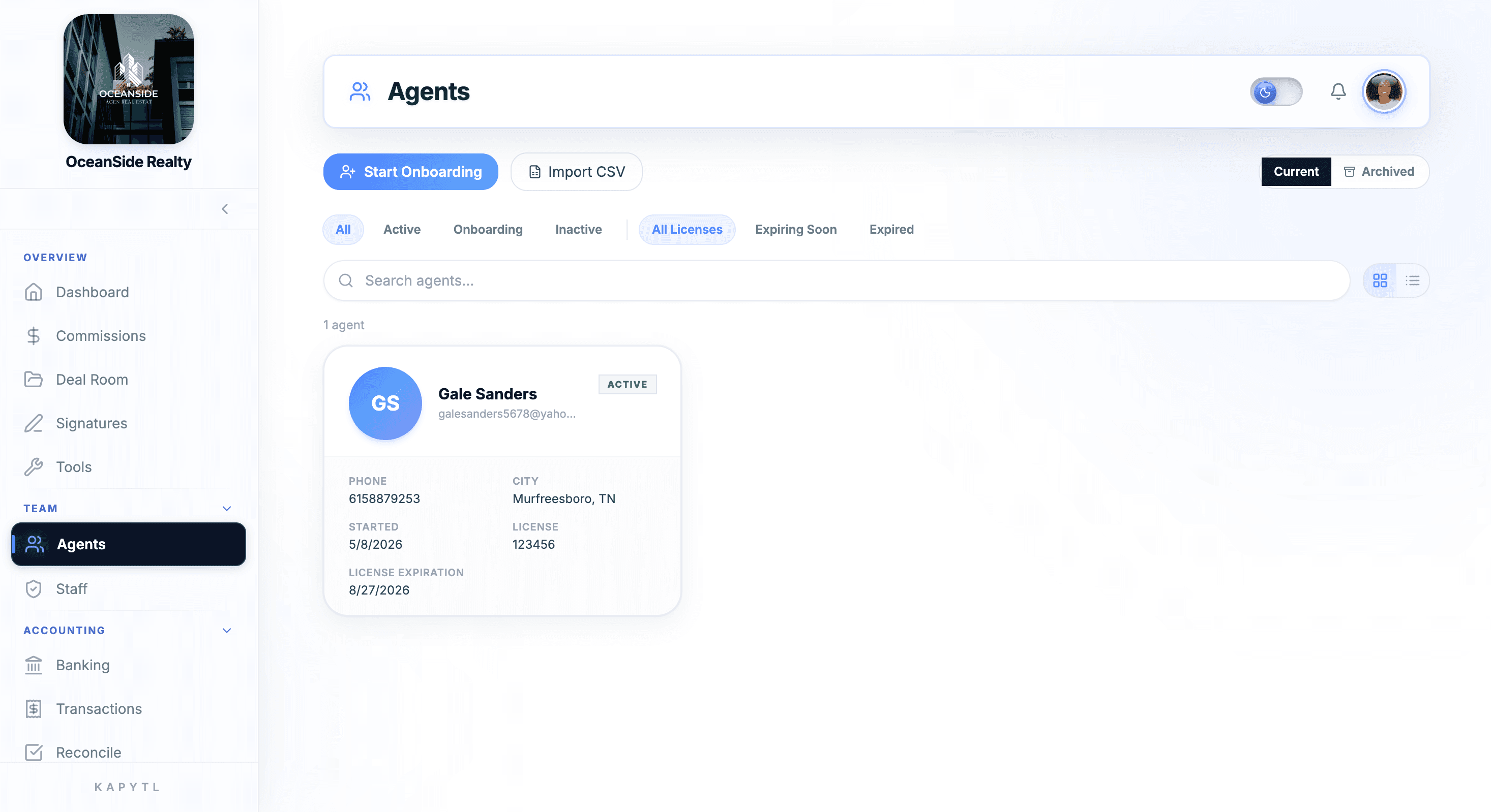 Agents roster with All Licenses and Expiring Soon filter chips
